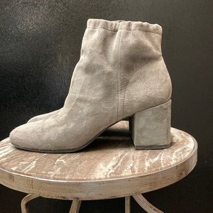EUC EILEEN FISHER Grey Suede Booties Block Heel 6.5
